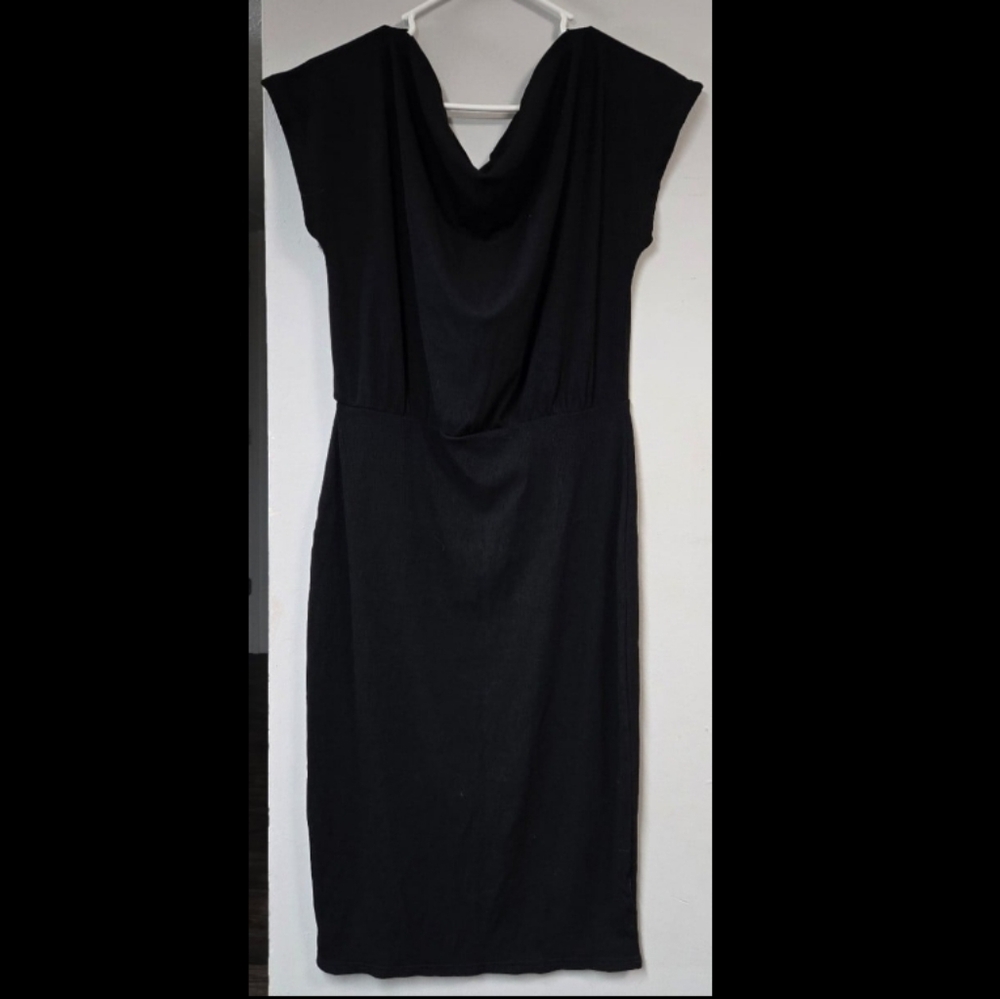 Elegant Short Sleeve Black Cowl Neck Midi Dress NWOT! Size Large